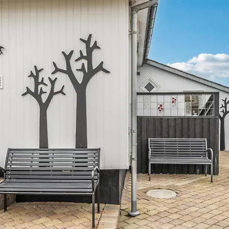 Stunning In V With Wifi